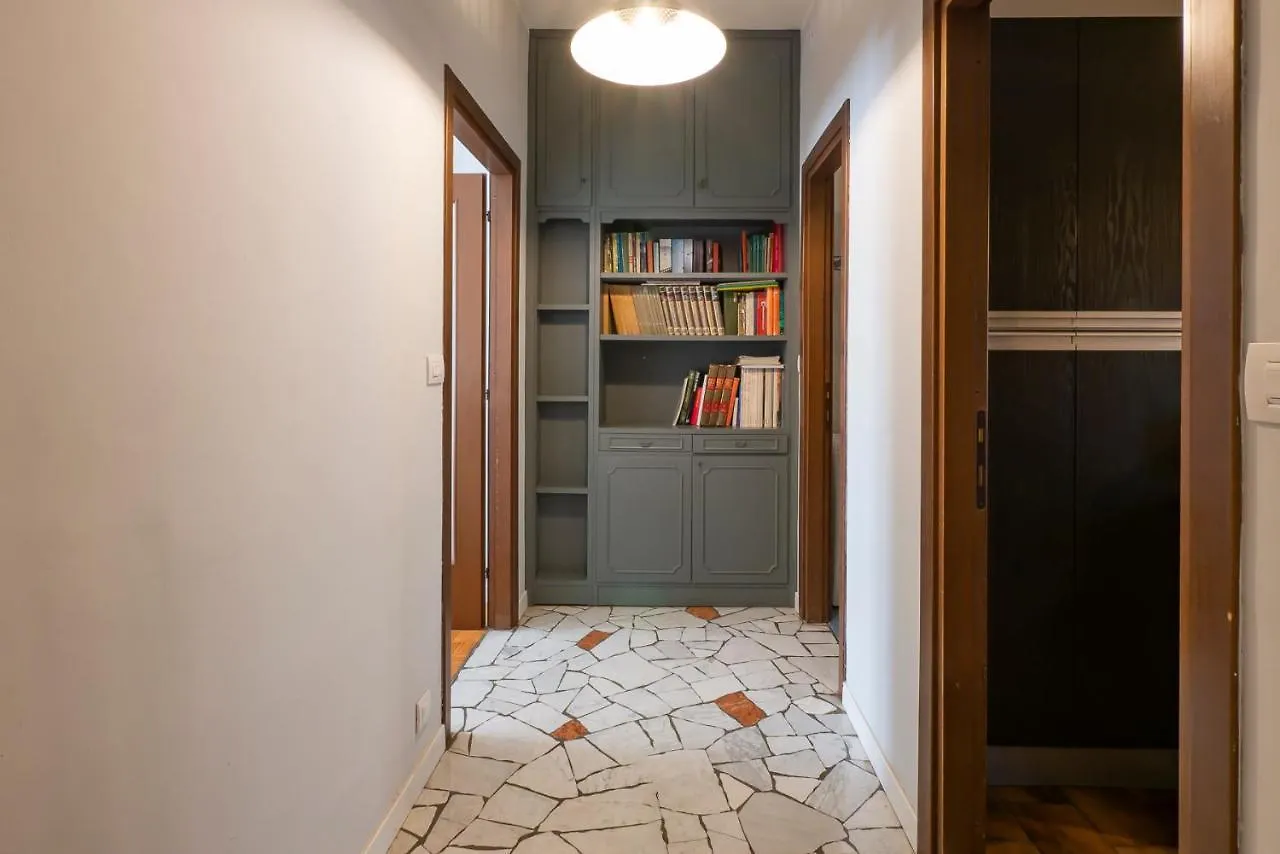 Cozy Apartment Treviso 31 Milan 0*,  Italy