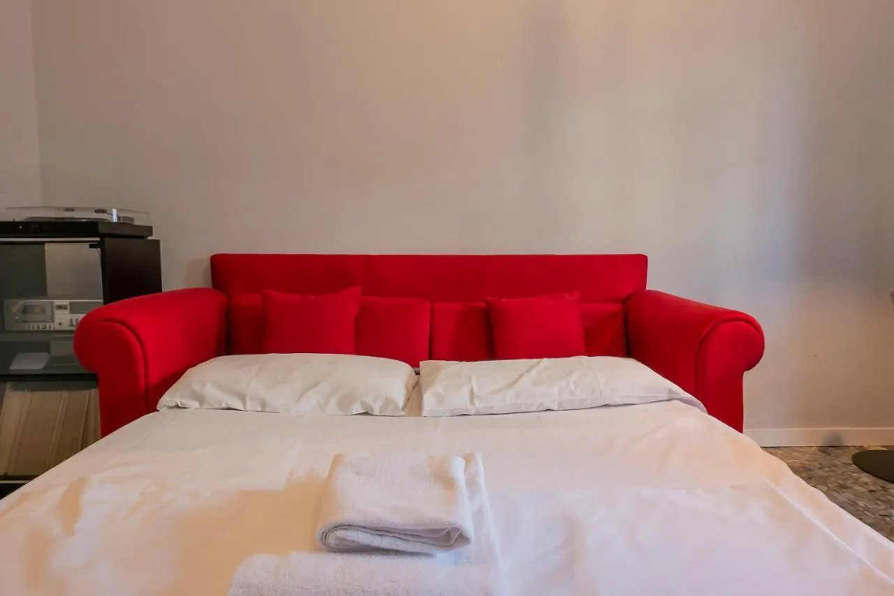 Cozy Apartment Treviso 31 Milan Italy